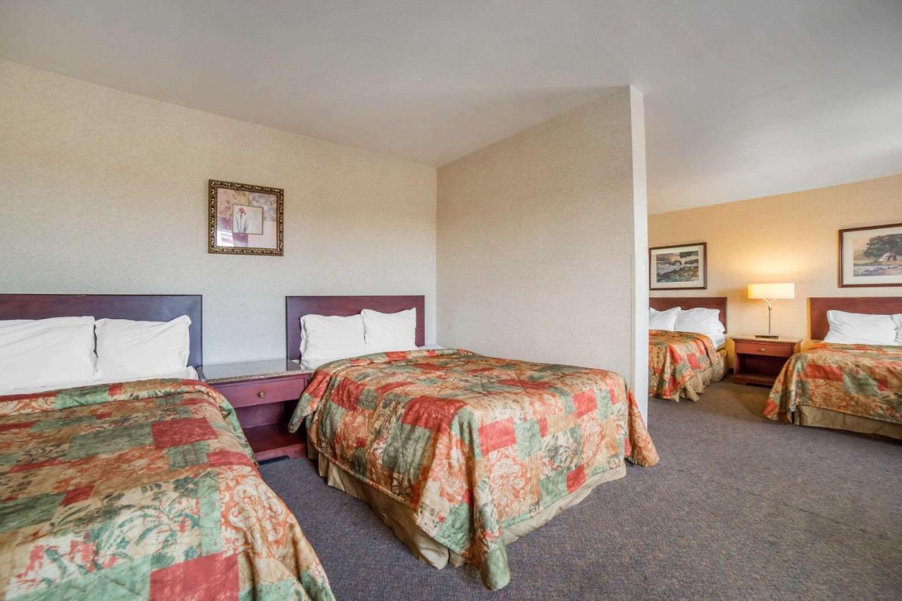 Rodeway Inn & Suites Nampa Exterior foto